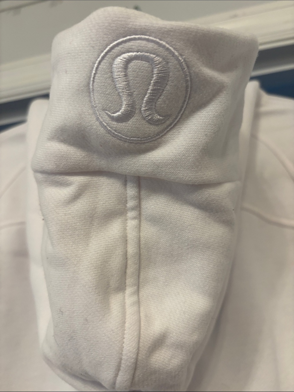 Lululemon Sweatshirt - Picture 4 of 8